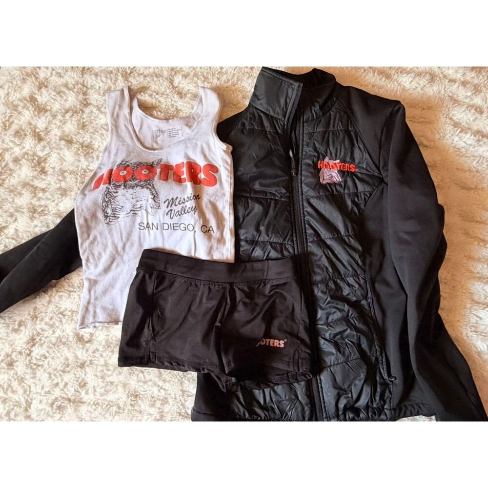 Vintage 3-Piece Hooters Girl Employee Uniform Bundle XXS/S